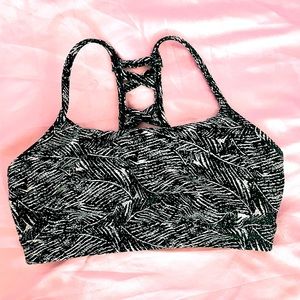 Black and White Leaf Print Sports Bra Size S
